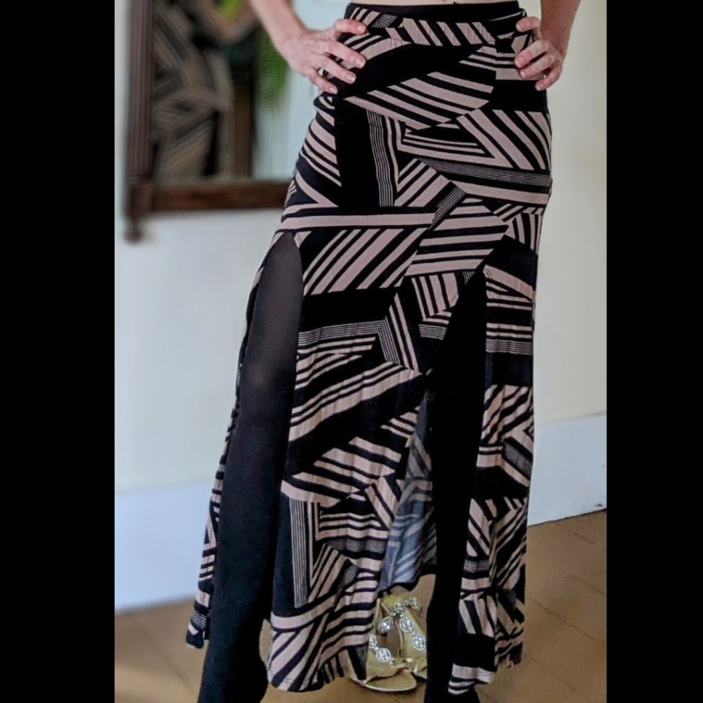 Printed black and brown maxi skirt